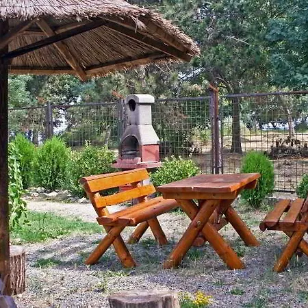 Casa Daniel Borbel 3* Saturn